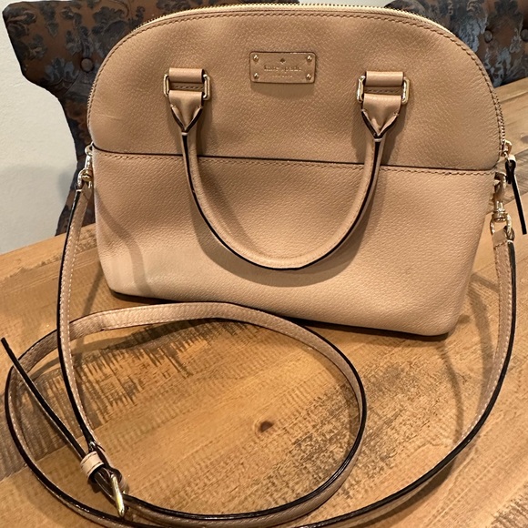 Kate Spade Purse with removable strap - Picture 1 of 5